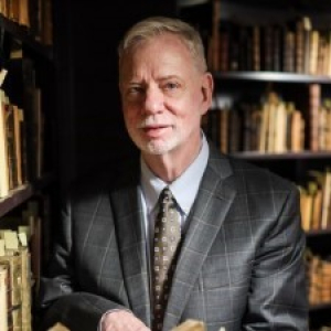 Headshot of Larry Alford